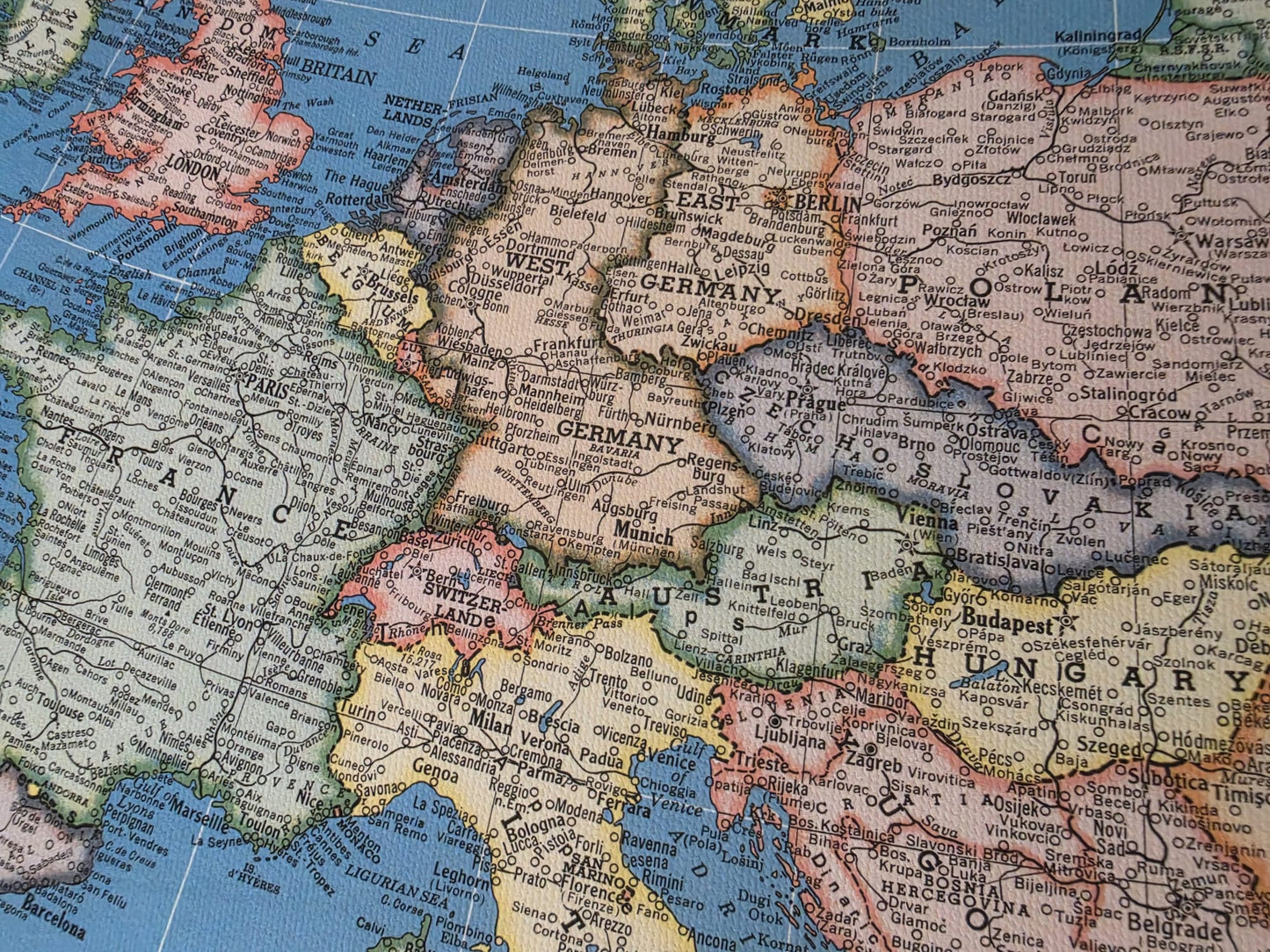 Europe 1957 - Carte historique de l'Europe de la Guerre Froide