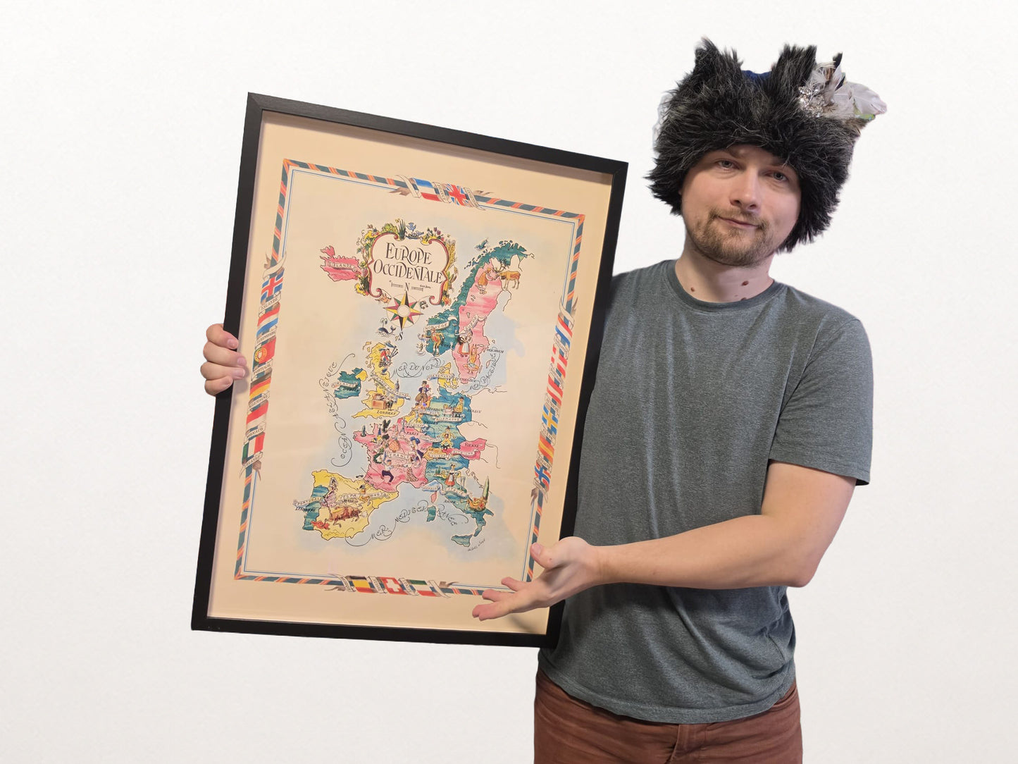 Carte illustrée de l'Europe de l'Ouest - Carte géographique vintage avec villes et faune